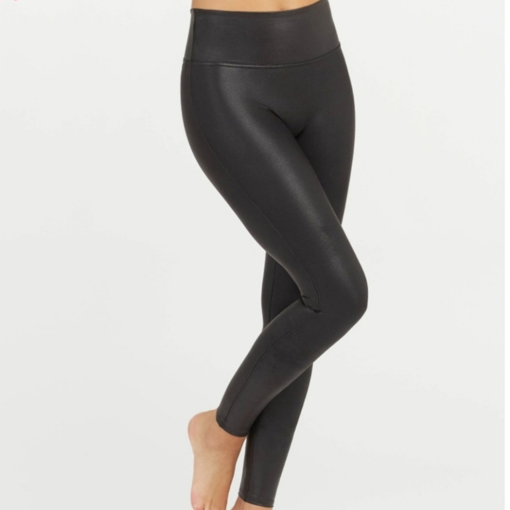 Spanx Black Faux‎ Leather Leggings Size Medium